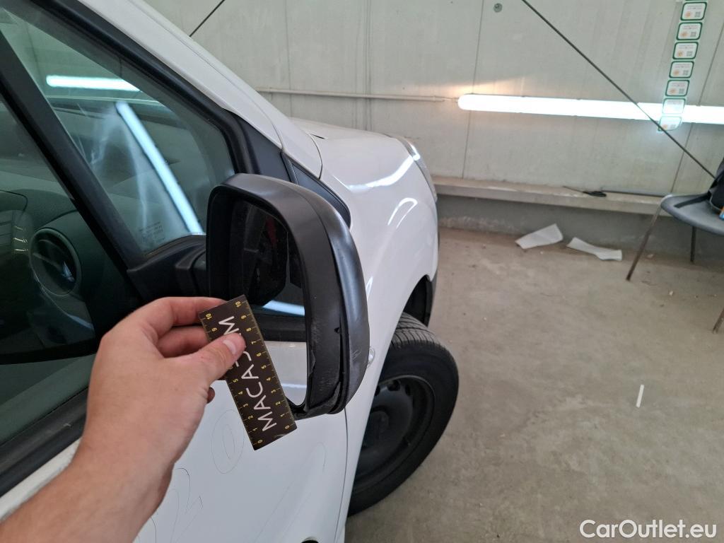  Citroen  Berlingo  Fourgon Club L1 (Court) 1.6 BlueHDi 100CV BVA6 E6 #86