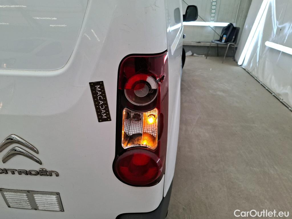  Citroen  Berlingo  Fourgon Club L1 (Court) 1.6 BlueHDi 100CV BVA6 E6 #46