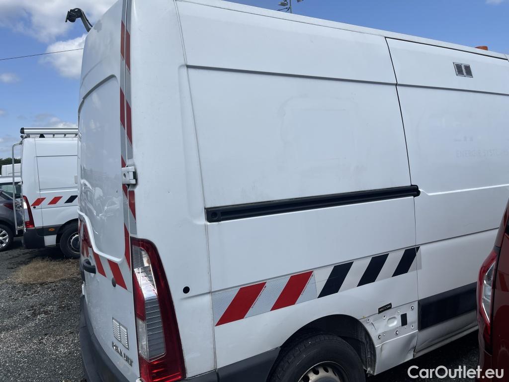 Renault  Master  Fourgon L2H2 3 3 Grand Confort dCi 135CV BVM6 E6dT #52