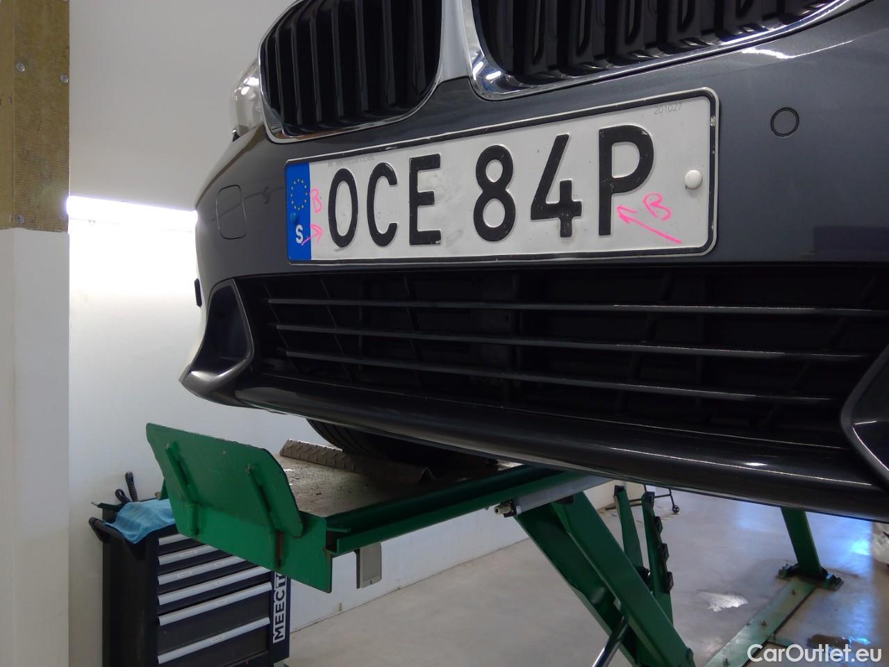  Bmw  Serie 3 320d Tour.xDr. Connect.Ed.Aut. #8