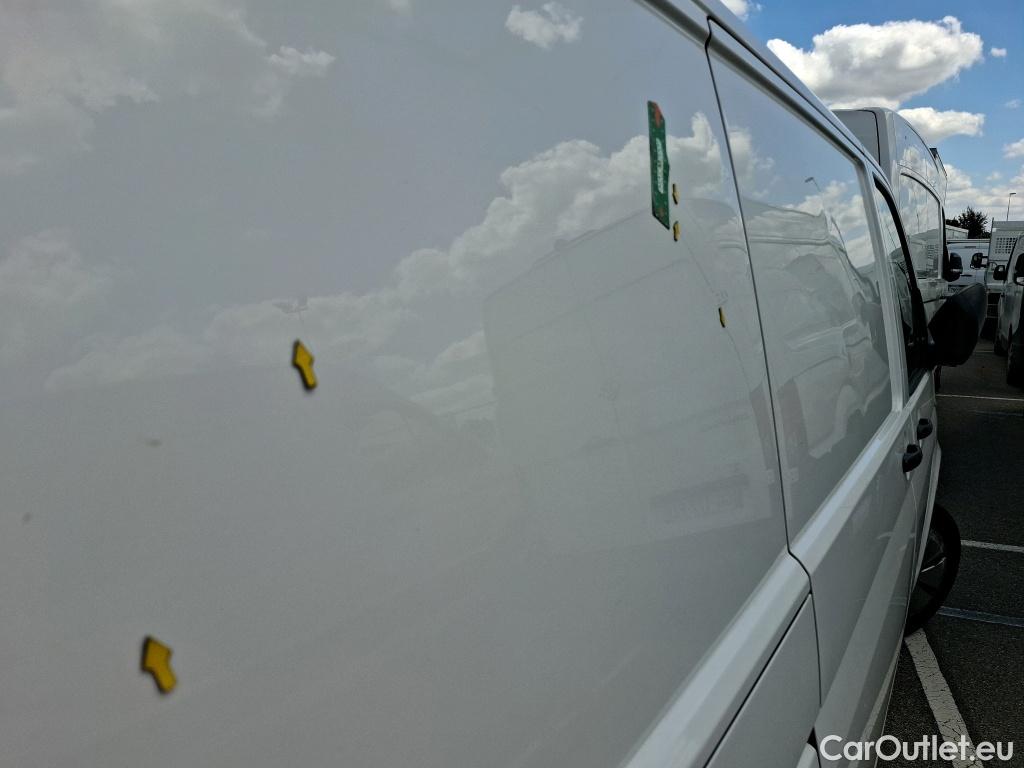  Volkswagen  Transporter VOLKSWAGEN  / 2019 / 4P / Fourgon tôlé 2.0 TDi 110 L1H1 Business #21