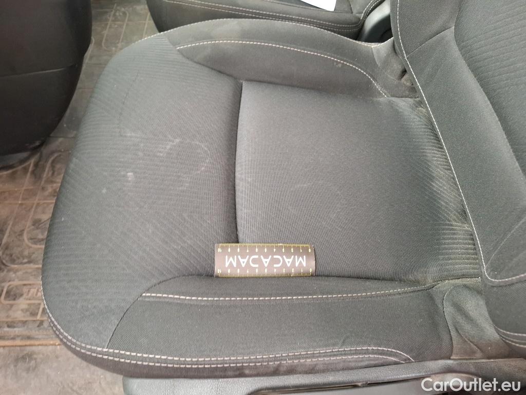  Renault  Trafic  Fourgon Grand Confort L1H1 1000 1.6 dCi 120CV BVM6 E6dT #33