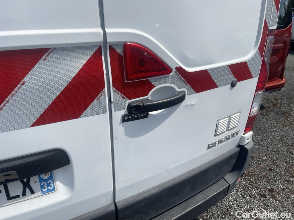 Renault  Master  Fourgon L2H2 3 3 Grand Confort dCi 135CV BVM6 E6dT #46