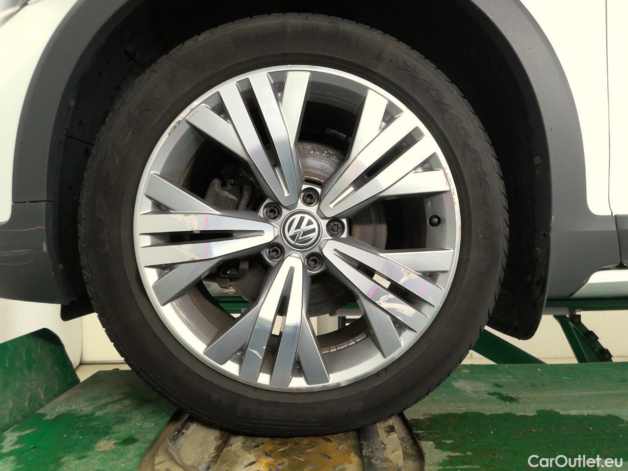  Volkswagen  Passat  All.TDI 190 4M Ex.E.Aut #21