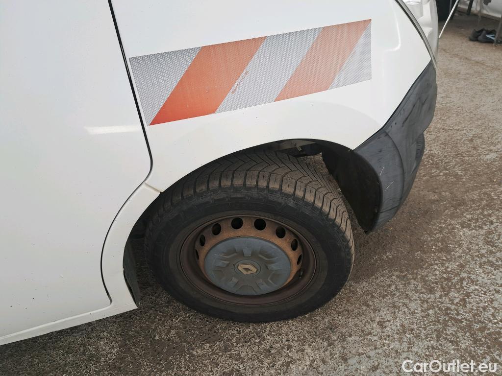  Renault  Master RENAULT  VU 4p Fourgon CA GCf TracF3500 L2H2 Energy dCi135 #60