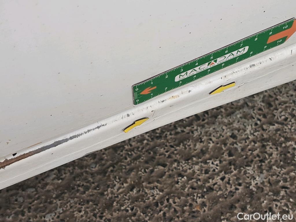  Renault  Master RENAULT  VU 4p Fourgon CA GCf TracF3500 L2H2 Energy dCi135 #51