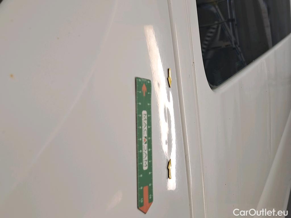  Renault  Master RENAULT  VU 4p Fourgon CA GCf TracF3500 L2H2 Energy dCi135 #20