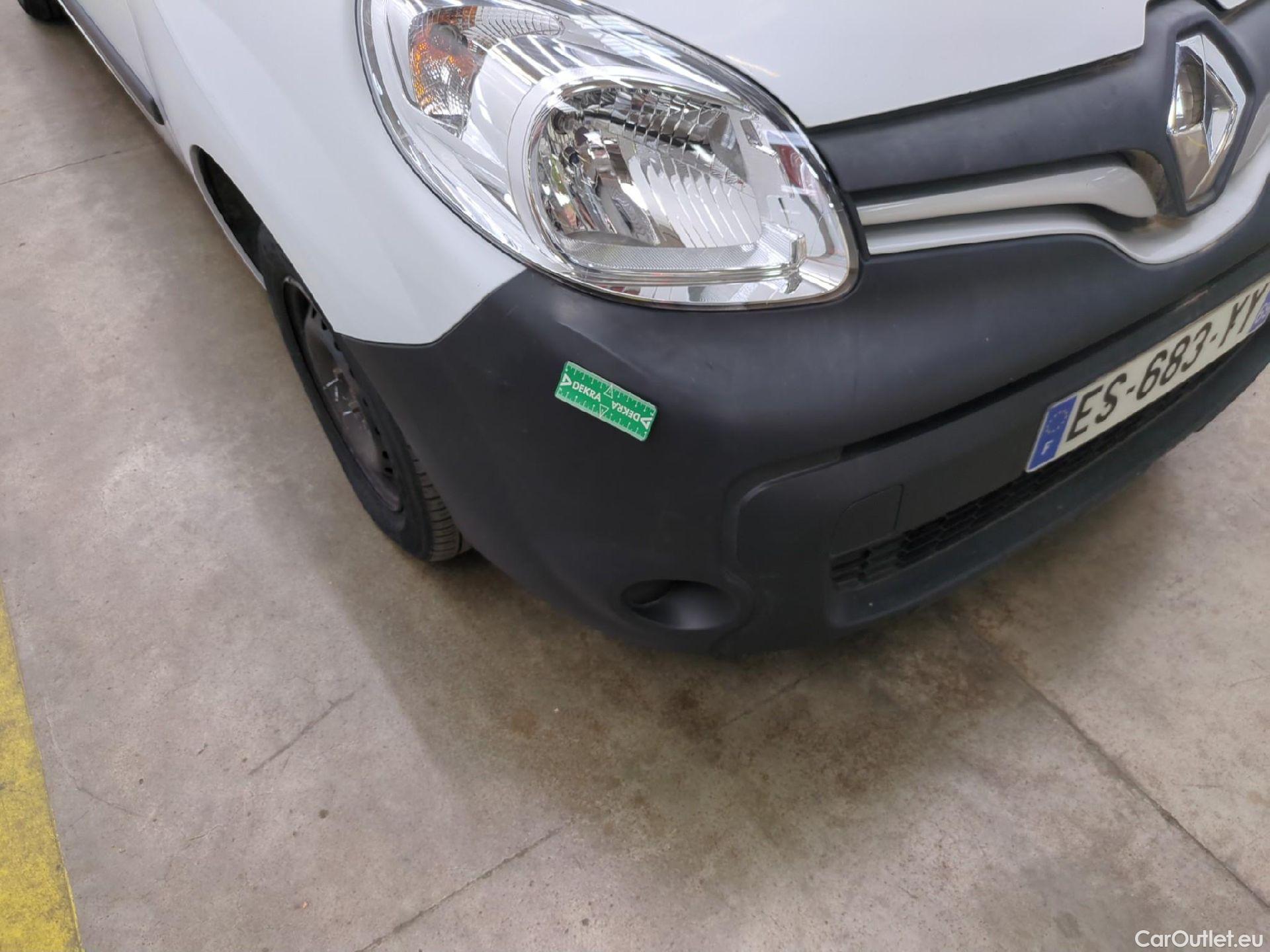  Renault  Kangoo  Express Maxi Extra (Série Spéciale) 1.5 dCi 90CV BVM5 E6 #32
