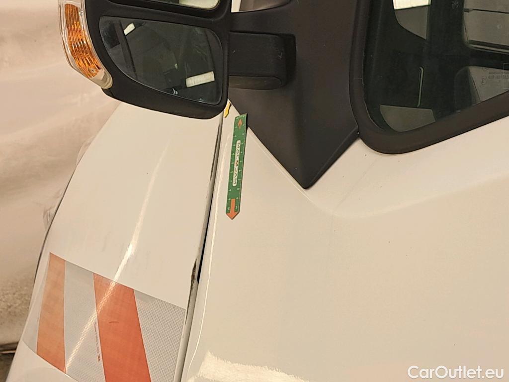  Renault  Master RENAULT  VU 4p Fourgon CA GCf TracF3500 L2H2 Energy dCi135 #18