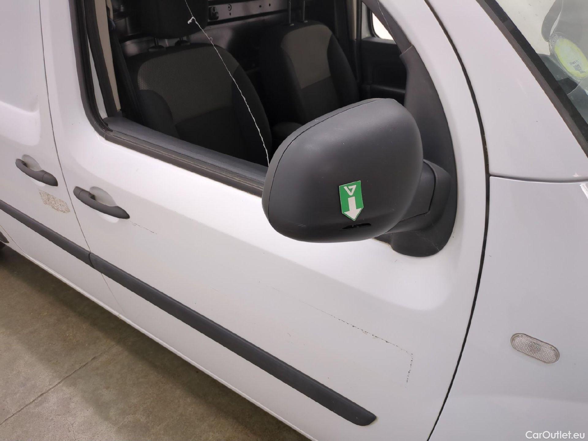  Renault  Kangoo  Express Maxi Extra (Série Spéciale) 1.5 dCi 90CV BVM5 E6 #30