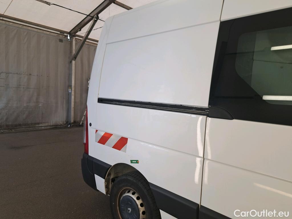  Renault  Master RENAULT  VU 4p Fourgon CA GCf TracF3500 L2H2 Energy dCi135 #30