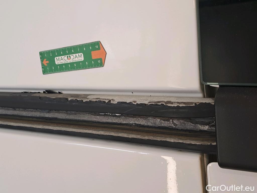  Renault  Master RENAULT  VU 4p Fourgon CA GCf TracF3500 L2H2 Energy dCi135 #69