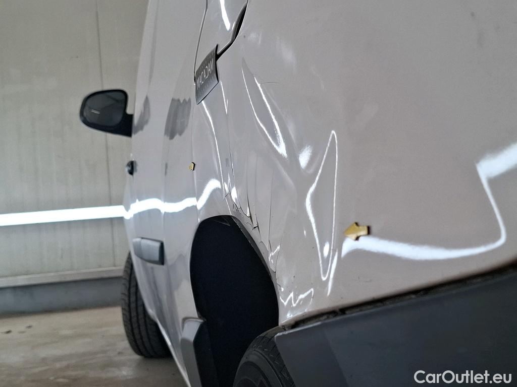  Renault  Kangoo  Express Maxi Grand Confort 1.5 dCi 90CV BVM5 E6 #3
