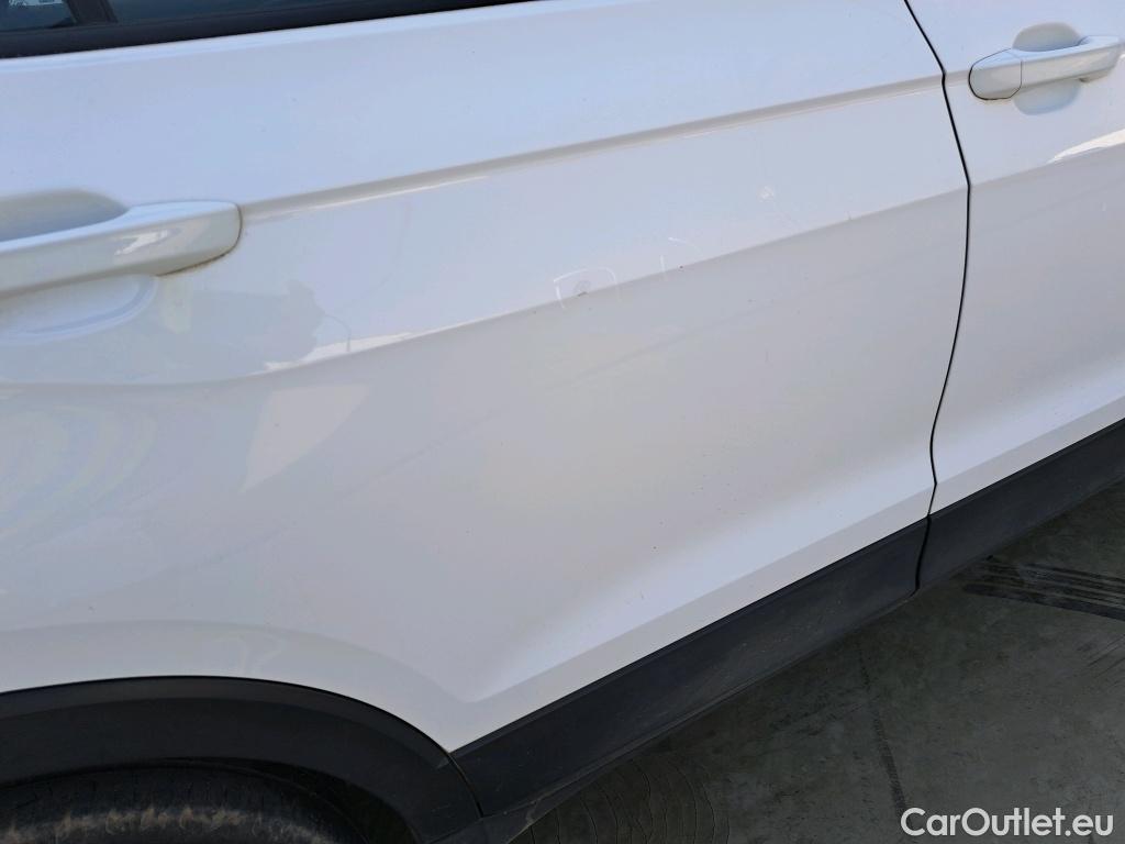  Volkswagen  T-CROSS  Advance 1.0 TSI 110CV AT7 E6d #11