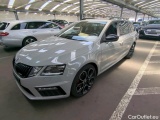  Skoda  Octavia COMBI 2.0 TDI 4X4 DSG  22 