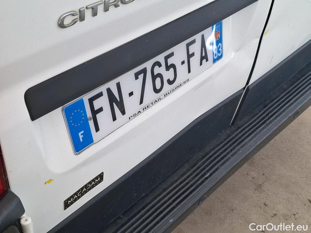  Citroen  Jumper CITROEN  / 2014 / 4P / Fourgon tôlé 33 L2H2 BlueHDi 120 S&S BVM6 Club #17