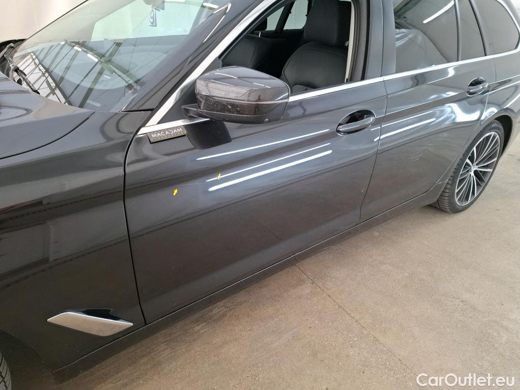  Bmw  Serie 5 BMW Série 5 Touring / 2020 / 5P / Break 530dA 286ch Business Design #9