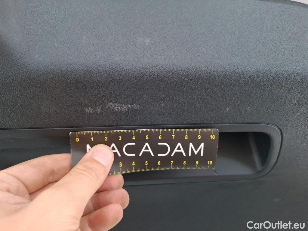  Citroen  C3  Société Feel 1.5 BlueHDI 100CV BVM6 E6dT #7
