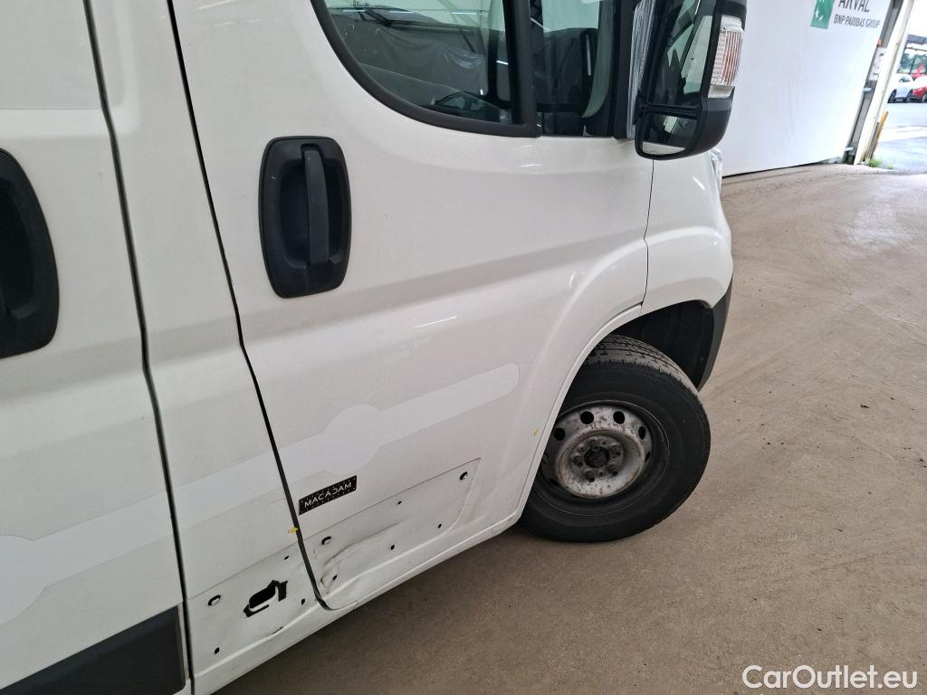 Citroen  Jumper CITROEN  / 2014 / 4P / Fourgon tôlé 33 L2H2 BlueHDi 120 S&S BVM6 Club #1