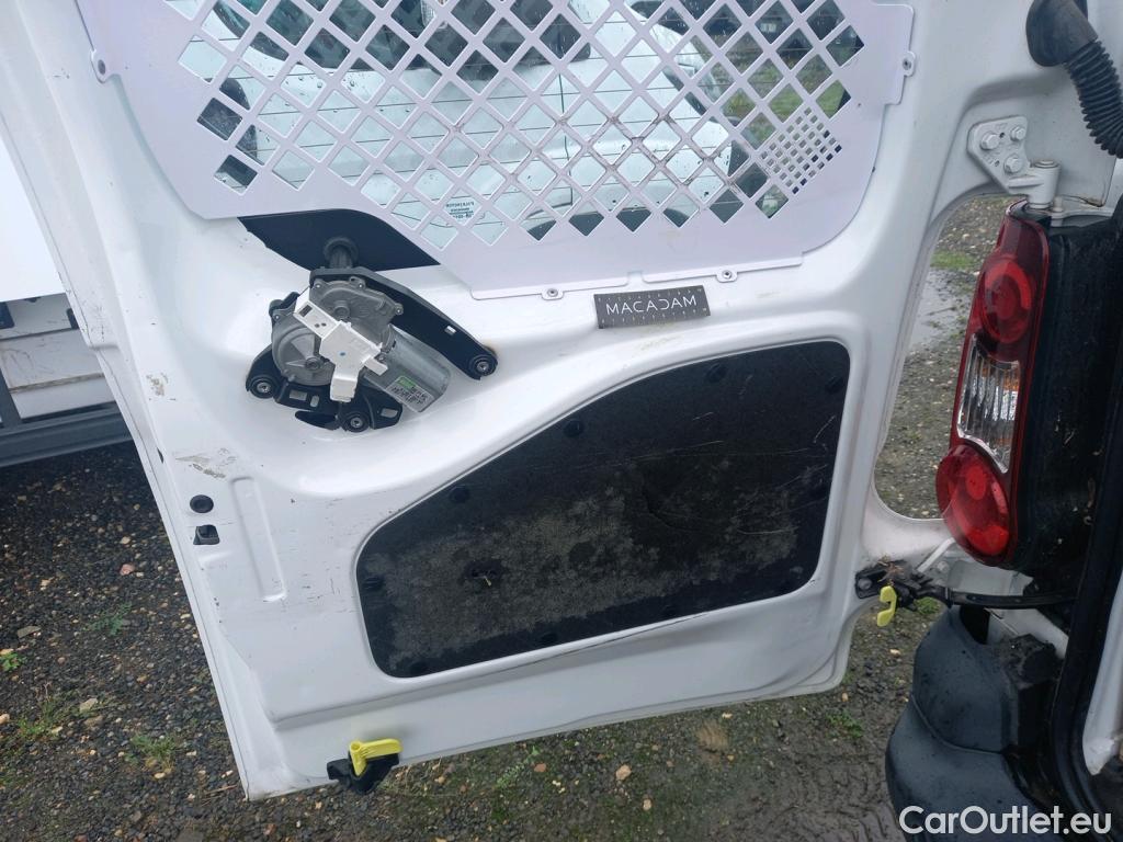  Citroen  Berlingo  Fourgon Business L1 (Court) 1.6 BlueHDi 100CV BVM5 E6 #9