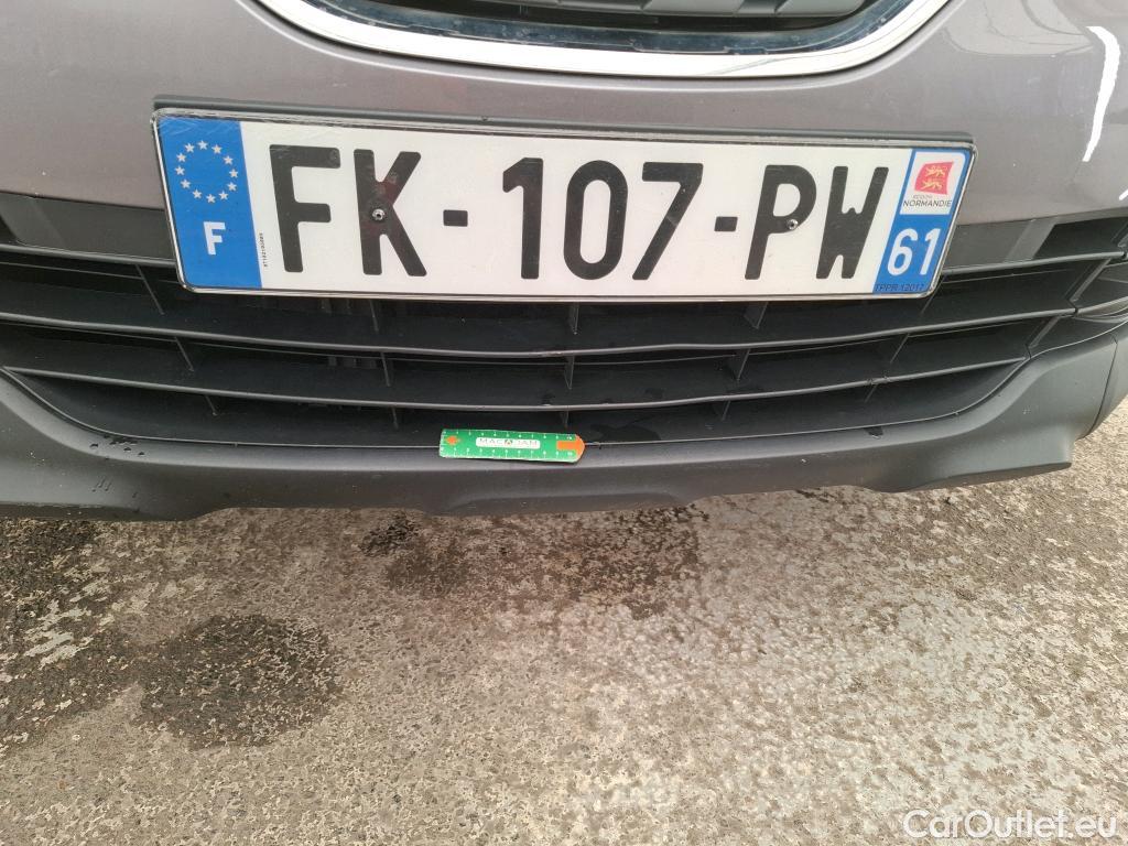  Renault  Captur  Business 0.9 TCe 90CV BVM5 E6 #1