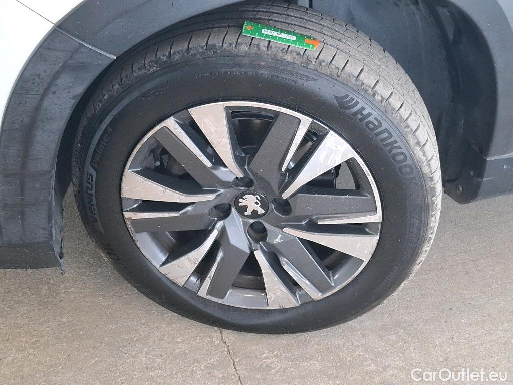  Peugeot  2008  Allure Business 1.2 PureTech 130CV BVM6 E6dT #19