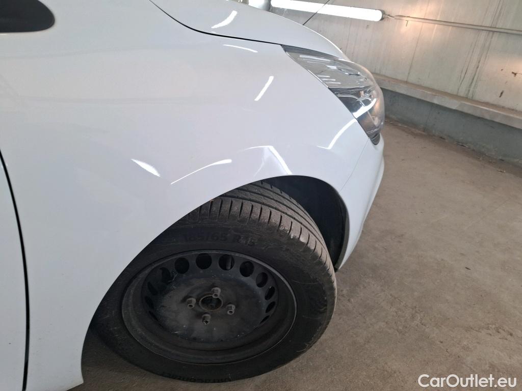  Renault  Clio  IV Air MediaNav 1.5 dCi 75CV BVM5 E6 #37