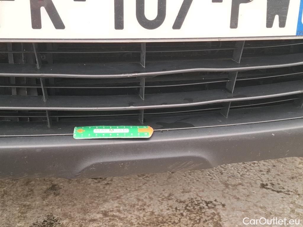  Renault  Captur  Business 0.9 TCe 90CV BVM5 E6 #2