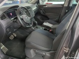  Volkswagen  Tiguan 2.0 TDI SCR DSG  70 #10