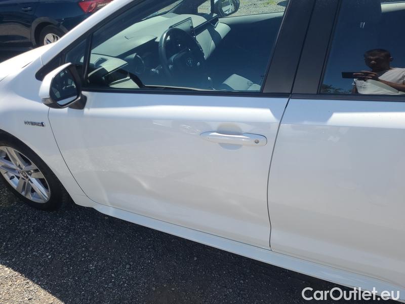  Toyota  Corolla  TouringSports (E21) (2019)  TS 1.8Hyb. Active AT #6