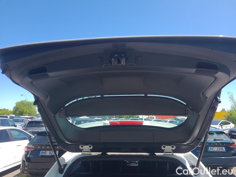  Toyota  Corolla  TouringSports (E21) (2019)  TS 1.8Hyb. Active AT #18