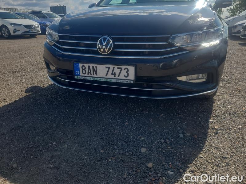  Volkswagen  Passat  Variant (CB5) (2019) Pas.Var.2.0TDI 110 Elegance AT #4