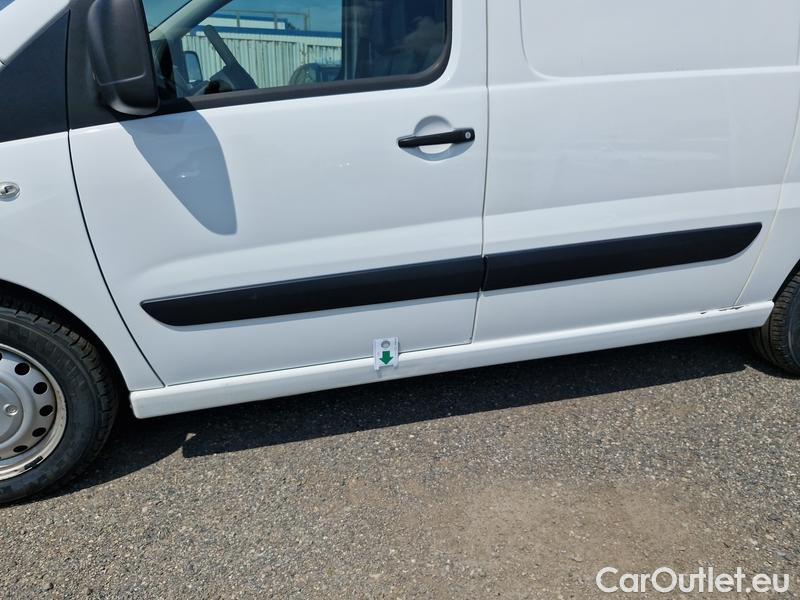 Toyota  Proace  (2013)  D4D128 L 1.2L2H2 #6