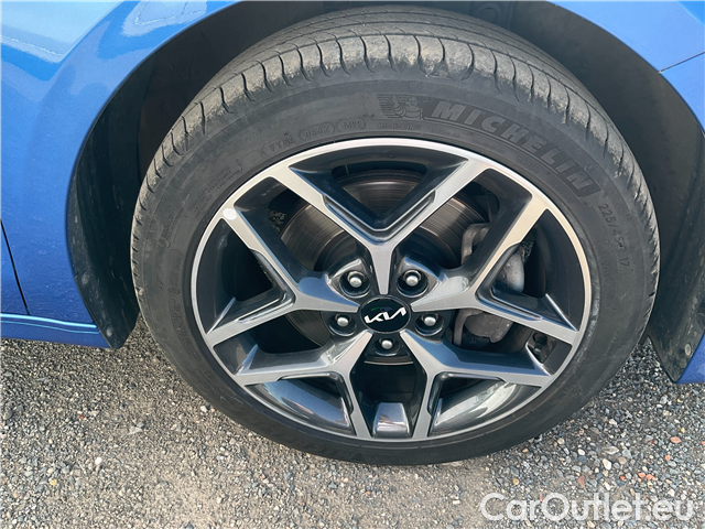  KIA  Cee'd Ceed SW 1.5 T-GDI 118 Top #5