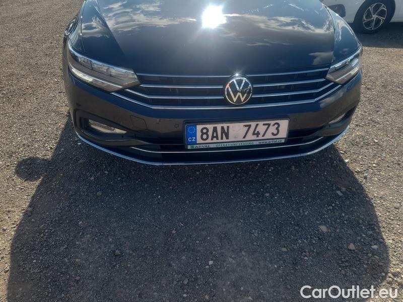  Volkswagen  Passat  Variant (CB5) (2019) Pas.Var.2.0TDI 110 Elegance AT #3