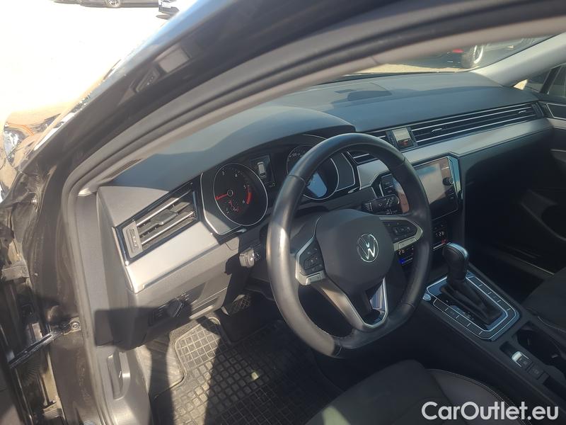  Volkswagen  Passat  Variant (CB5) (2019) Pas.Var.2.0TDI 110 Elegance AT #15
