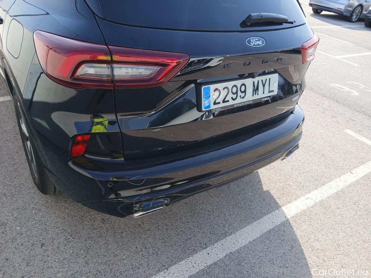  Ford  Kuga FORD  / 2024 / 5P / todoterreno ST-Line 2.5 Duratec FHEV 132kW Auto #16