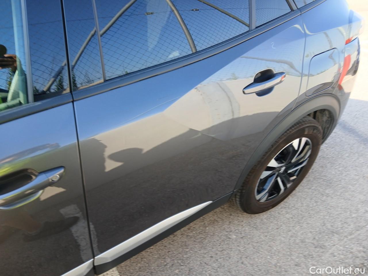  Peugeot  2008  Allure Pack 1.2 PureTech 130CV AT8 E6d #11