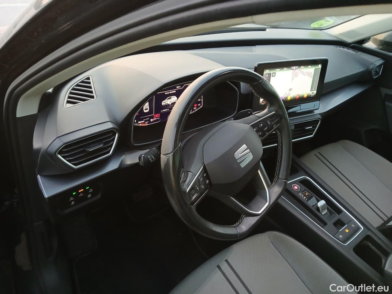  Seat  Leon  Sportstourer Style Go 2.0 TDI 150CV AT7 E6d #2