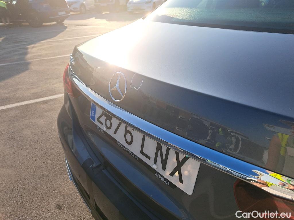  Mercedes  E-Klasse Clase E E 400 d 4Matic (213.023)Avantgarde 2.9 330CV AT9 E6d #3