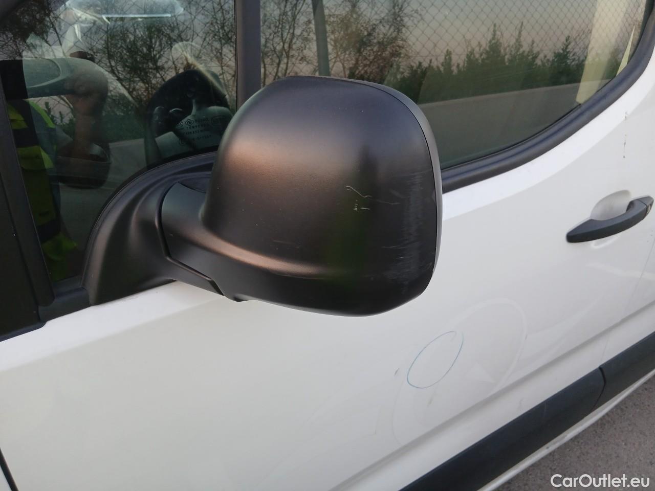  Citroen  Berlingo  Furgón Control M 1.5 100CV MT5 #18