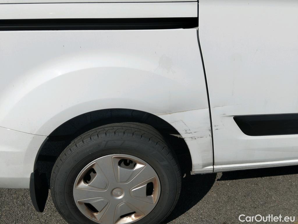  Ford  Transit  Custom Combi / Tourneo Custom 320 L1 Trend 2.0 TDCi 130CV MT6 E6dT #3