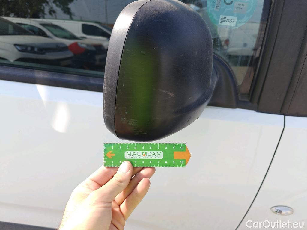  Citroen  Berlingo  Combi Live M 1.5 BlueHDi 100CV MT5 E6dT #59