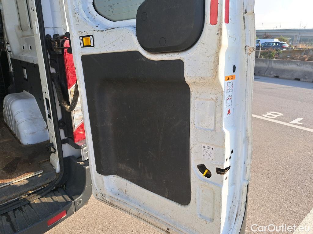  Ford  Transit FORD  VU 4p 6G combi 330 96kW L2H2 Mixta Trend Delantera #62