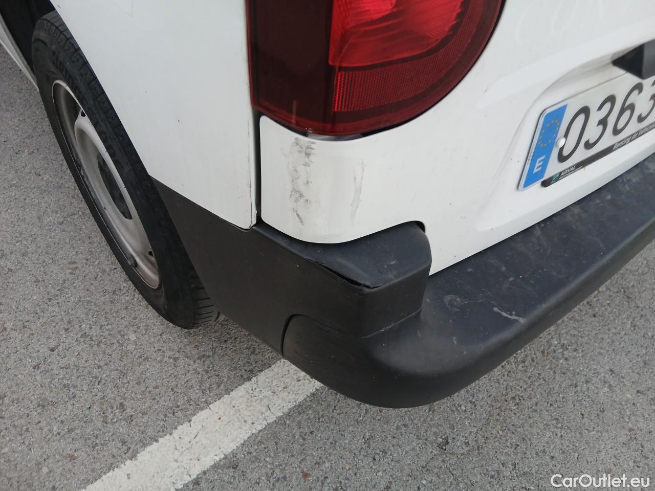  Citroen  Berlingo  Furgón Control M 1.5 100CV MT5 #24