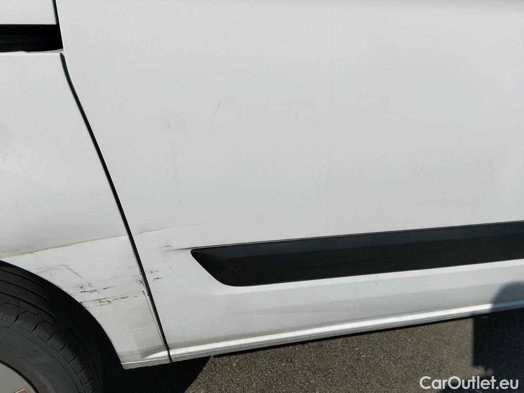  Ford  Transit  Custom Combi / Tourneo Custom 320 L1 Trend 2.0 TDCi 130CV MT6 E6dT #5
