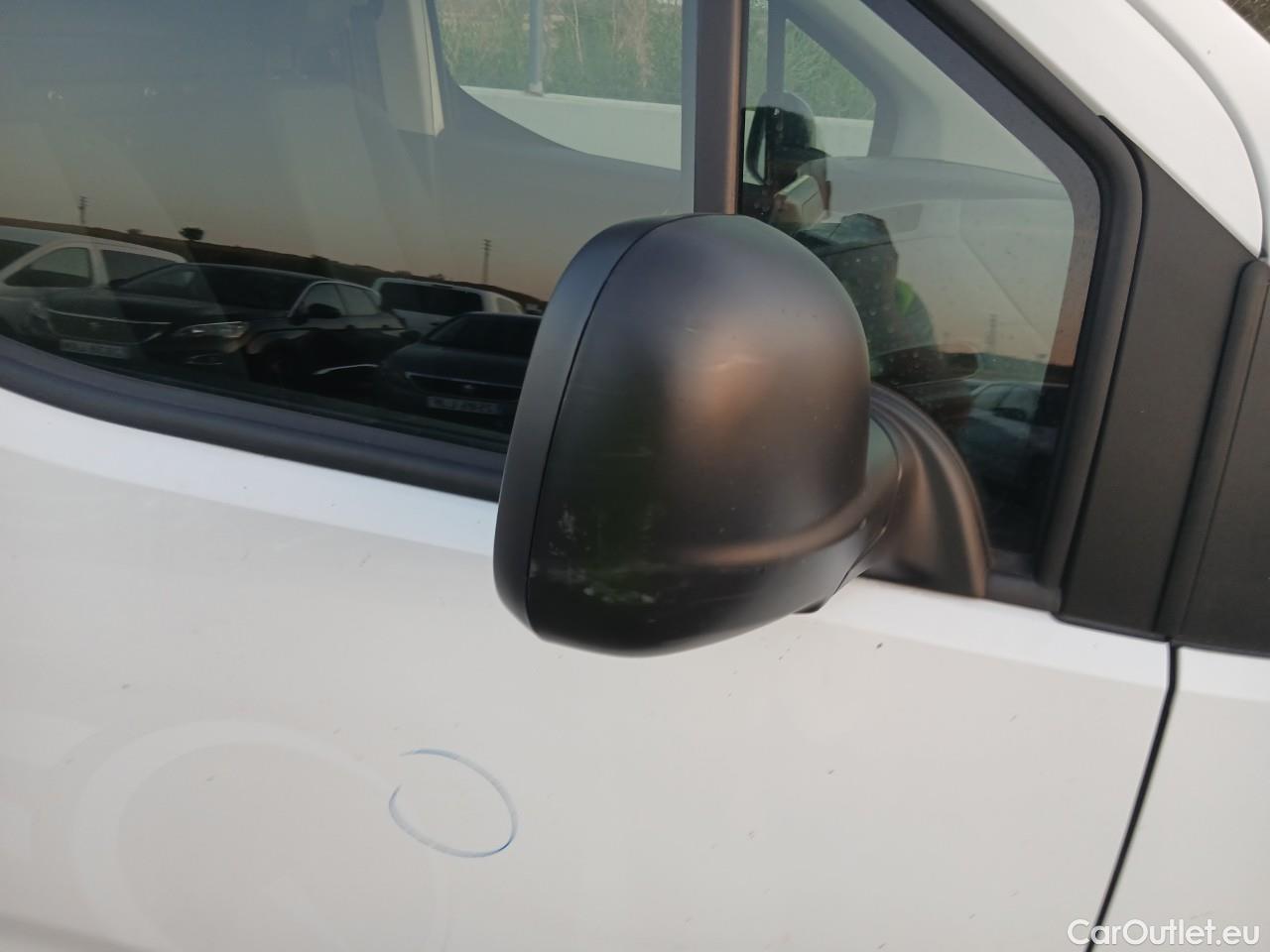  Citroen  Berlingo  Furgón Control M 1.5 100CV MT5 #40