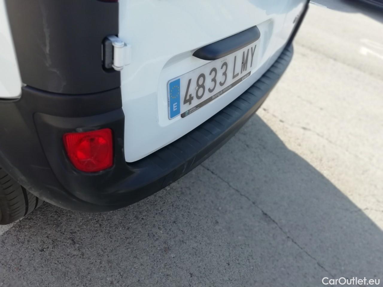  Renault  Kangoo  II Furgón Professional 1.5 dCi 95CV MT6 E6dT #14