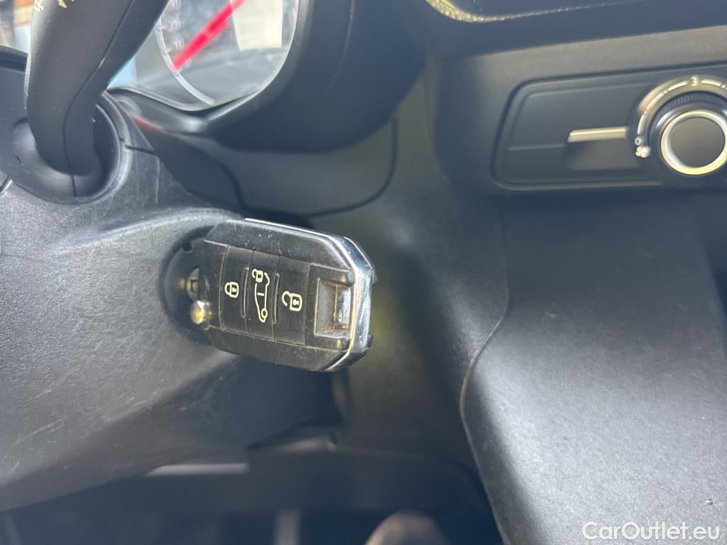  Opel  Combo  E Cargo Express 1.5 75CV MT5 E6dT #33
