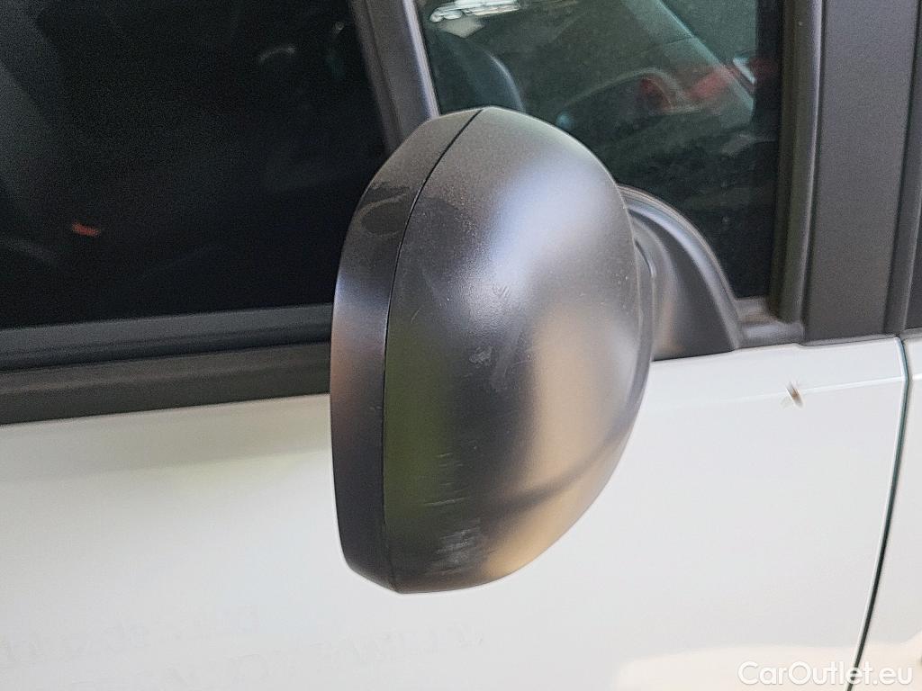  Peugeot  Partner  Pro L1 1.5 HDi 75CV MT5 E6dT #32